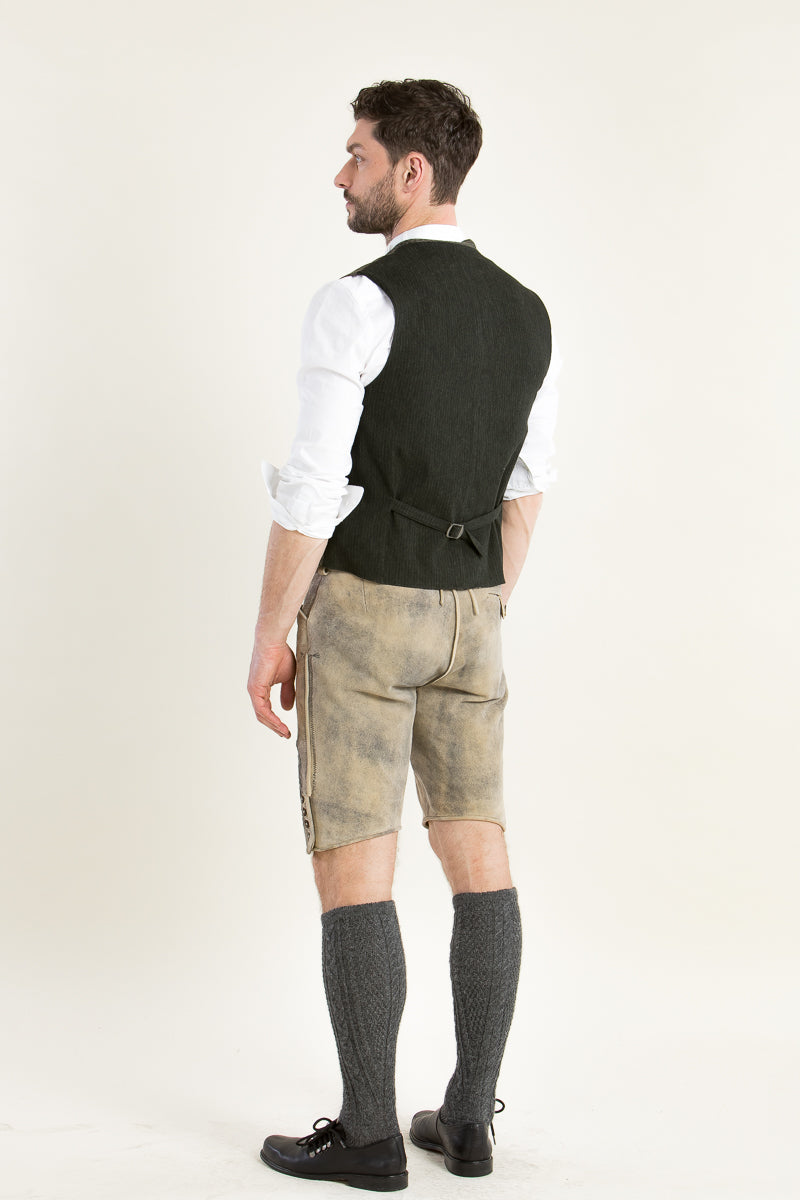 Hammerschmid Trachtenweste Georg oliv Getragen | Hammerschmid Trachtenweste Georg olive worn