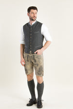 Hammerschmid Trachtenweste Sigi dunkelgrau Detail | Hammerschmid traditional vest Sigi dark grey detail
