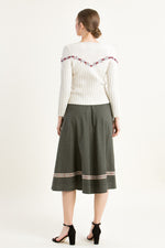 Heidi Trachtenstrickjacke Damen Ecru Getragen | Heidi Women's Traditional Knit Jacket Ecru worn