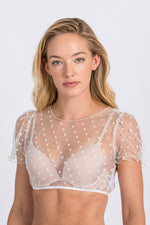 Heimatglück Dirndlbluse Lisbeth weiß Getragen | Heimatglück dirndl blouse Lisbeth white worn