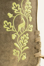 Ostarrichi Hirschlederhose Ludwig antik stein Rückansicht | Ostarrichi Stag Leather Lederhosen Ludwig Antique Stone back view
