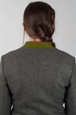 Bauer Trachtenblazer Damen Getragen | Bauer women's traditional blazer worn