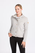 Liebling Kapuzenjanker Vera light kiesel/natur Rückansicht | Liebling hooded knit jacket Vera light pebble/natural back view