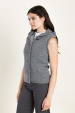 Liebling Kapuzenjanker Ronja anthrazit Vorderansicht | Liebling hooded knit jacket Ronja anthracite front view