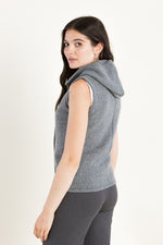 Liebling Kapuzenjanker Ronja anthrazit Getragen | Liebling hooded knit jacket Ronja anthracite worn