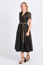 Madame Marie Dirndl Nymeria schwarz Detail Mieder | Madame Marie Dirndl Nymeria black bodice detail