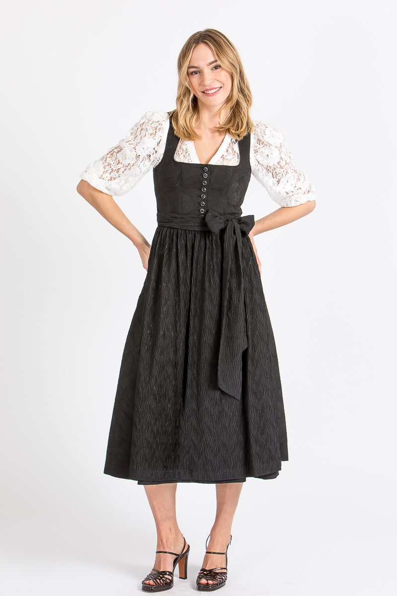Madame Marie Dirndlbluse Roselina offwhite Rückansicht | Madame Marie Dirndlbluse Roselina offwhite back view