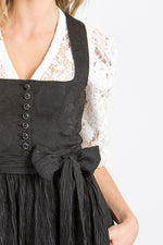 Madame Marie Dirndlbluse Roselina offwhite Getragen | Madame Marie Dirndlbluse Roselina offwhite worn
