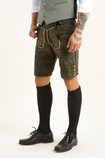 Ostarrichi Lederhose Alois ahorn Vorderansicht | Ostarrichi Lederhosen Alois maple front view