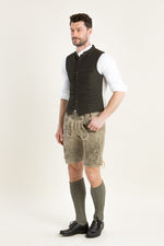Ostarrichi Hirschlederhose Ludwig oliv Detail | Ostarrichi Stag Leather Lederhosen Ludwig Olive detail