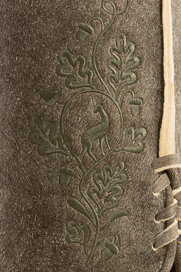 Ostarrichi Hirschlederhose Ludwig-2 oliv Detail | Ostarrichi Hirschlederhose Ludwig-2 olive detail