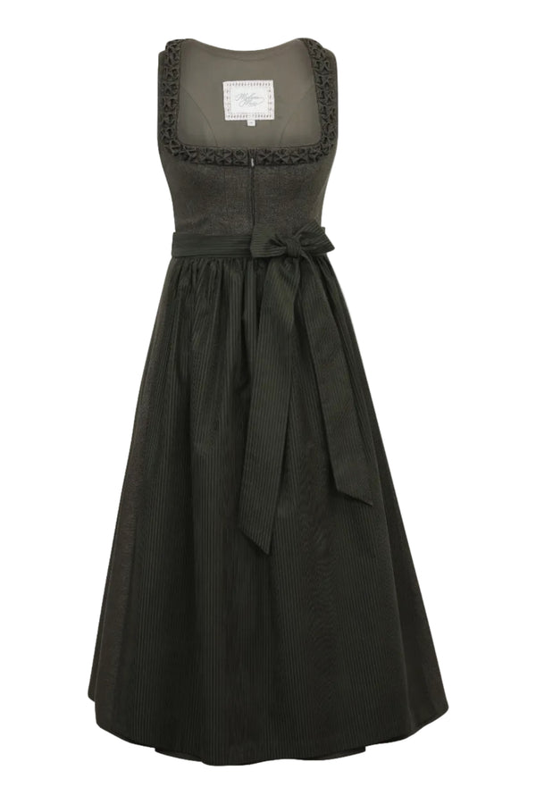 Madame Marie Dirndl Ravienne thymian