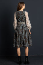 Sportalm Jacquard-Dirndl Ahornboden Blau Getragen | Sportalm Jacquard dirndl Ahornboden Blue worn
