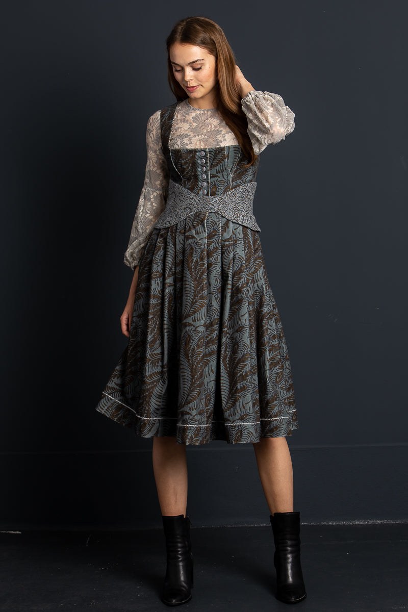 Sportalm Jacquard-Dirndl Ahornboden Blau Detail | Sportalm Jacquard dirndl Ahornboden Blue detail