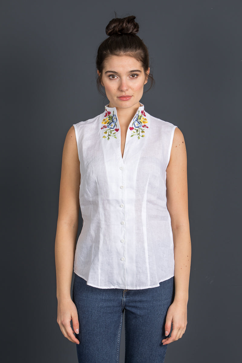 Wallmann Trachtenbluse Leinen ärmellos weiß Vorderansicht | Wallmann Trachtenbluse Linen sleeveless white front view