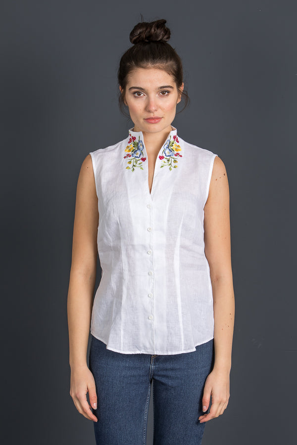 Wallmann Trachtenbluse Leinen ärmellos weiß Vorderansicht | Wallmann Trachtenbluse Linen sleeveless white front view