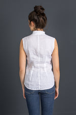 Wallmann Trachtenbluse Leinen ärmellos weiß Detail | Wallmann Trachtenbluse Linen sleeveless white detail