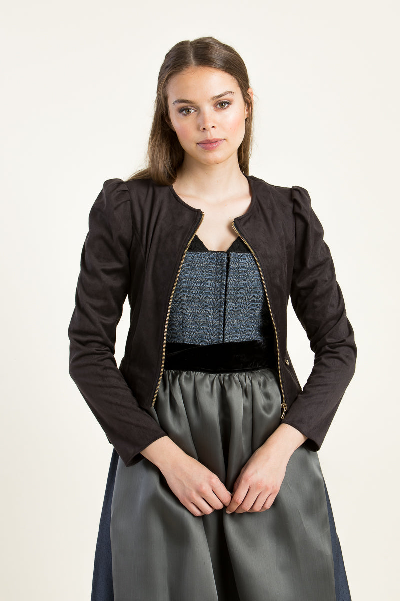 Alpenherz Samtjanker schwarz Getragen | Alpenherz velvet jacket black worn
