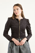 Alpenherz Samtjanker schwarz Vorderansicht | Alpenherz velvet jacket black front view