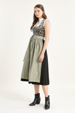 Wenger Samtdirndl Iva anthrazit Detail Muster | Wenger velvet Dirndl Iva anthracite pattern detail