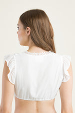 Wenger Dirndlbluse Isa ecru getragen Detail | Wenger dirndl blouse Isa ecru worn detail