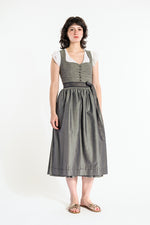 Wenger Dirndl Waria Grün Vorderansicht | Wenger Dirndl Waria green front view